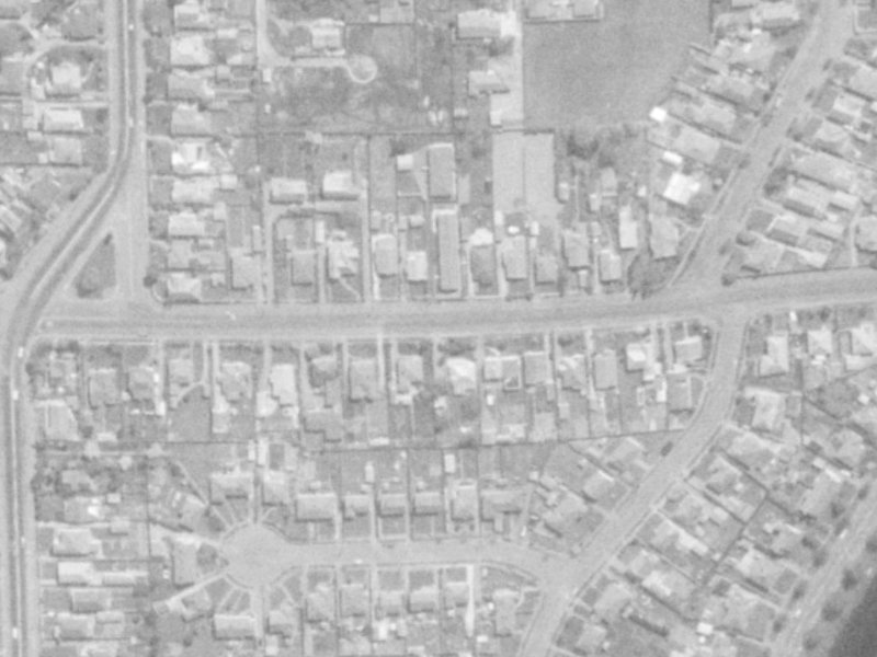 32 Medway Street from the air, 1975-1979