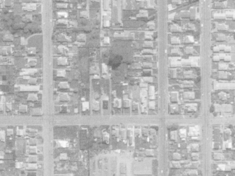 121 Canon Street from the air, 1975-1979