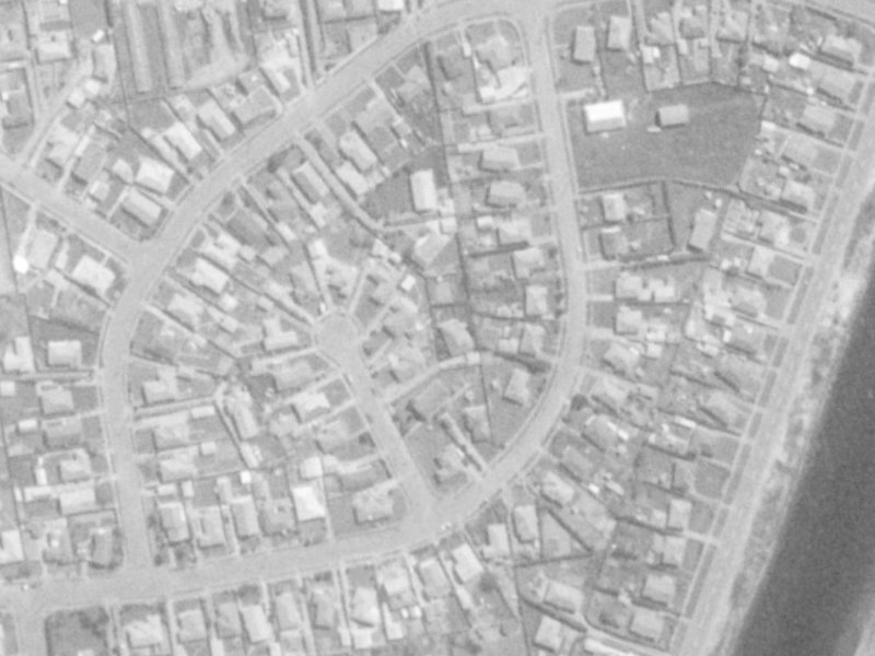 Locksley Avenue from the air, 1975-1979