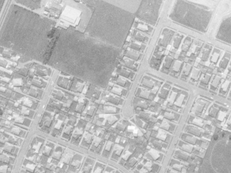 6 Mirfield Place from the air, 1975-1979