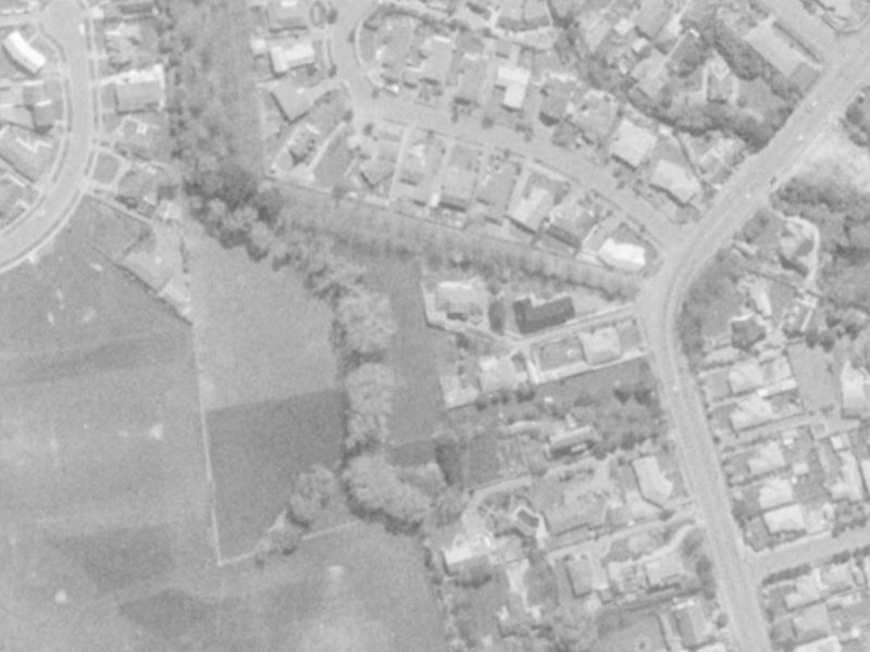 7 Heron STREET from the air, 1975-1979