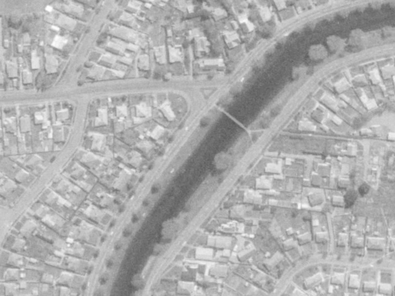 343–357 River Road from the air, 1975-1979