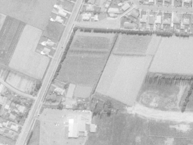 3A Derenzy Place from the air, 1975-1979