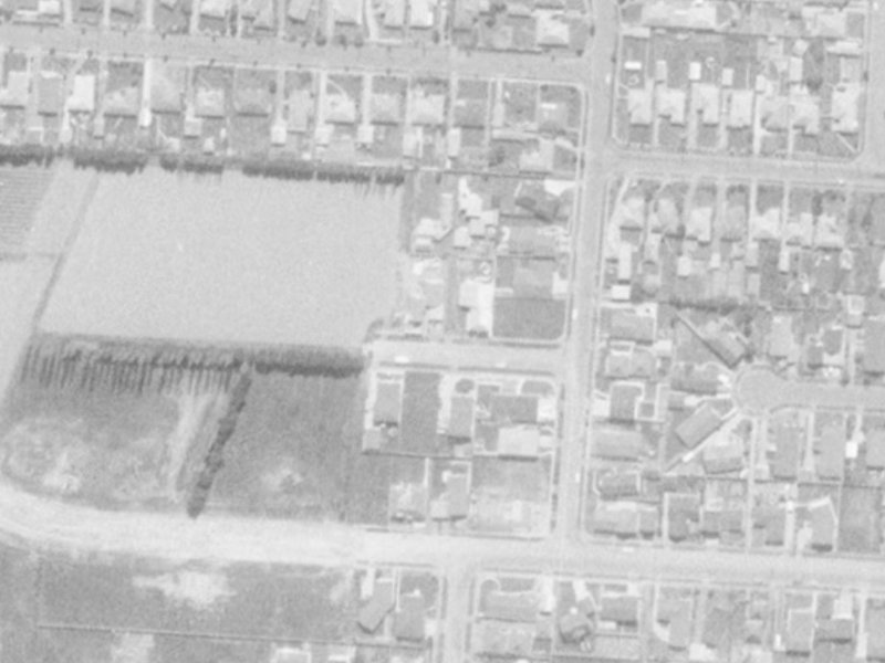 8 Hawkswood Place from the air, 1975-1979