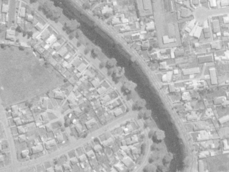 490 Avonside Drive from the air, 1975-1979