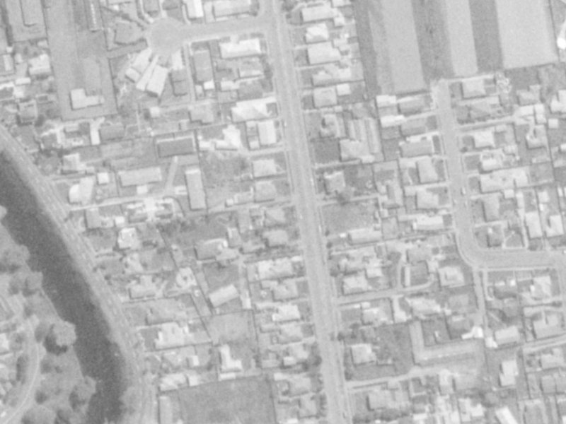 89 Gayhurst Road from the air, 1975-1979
