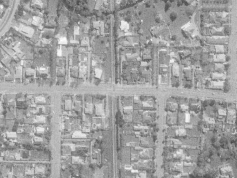 30 Wroxton Terrace from the air, 1975-1979