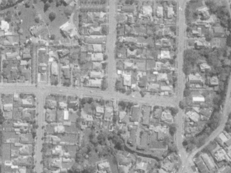 2 Poynder Avenue from the air, 1975-1979