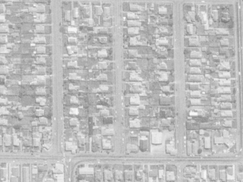 20-24 Petrie Street from the air, 1975-1979