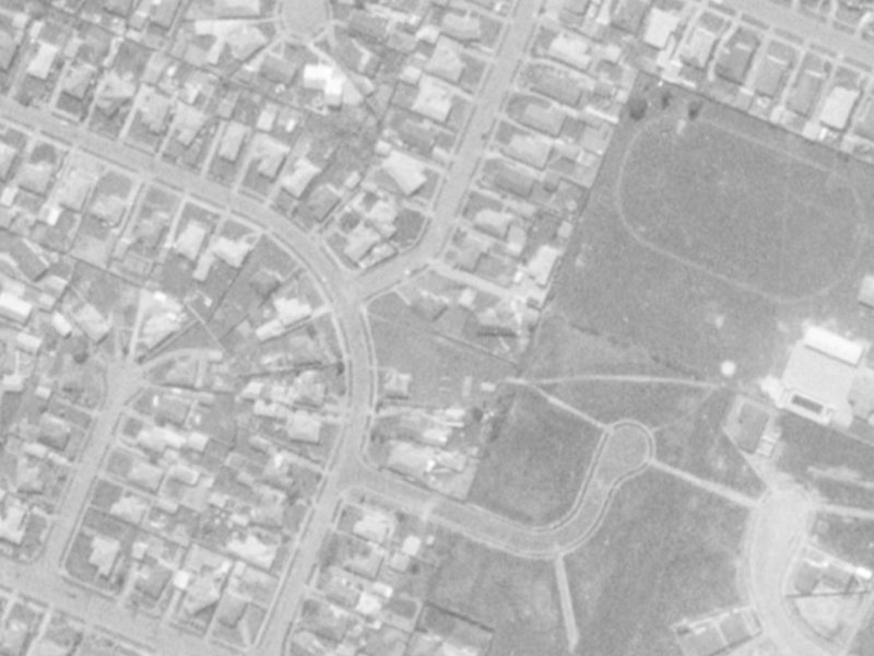 2A Penwood Street from the air, 1975-1979