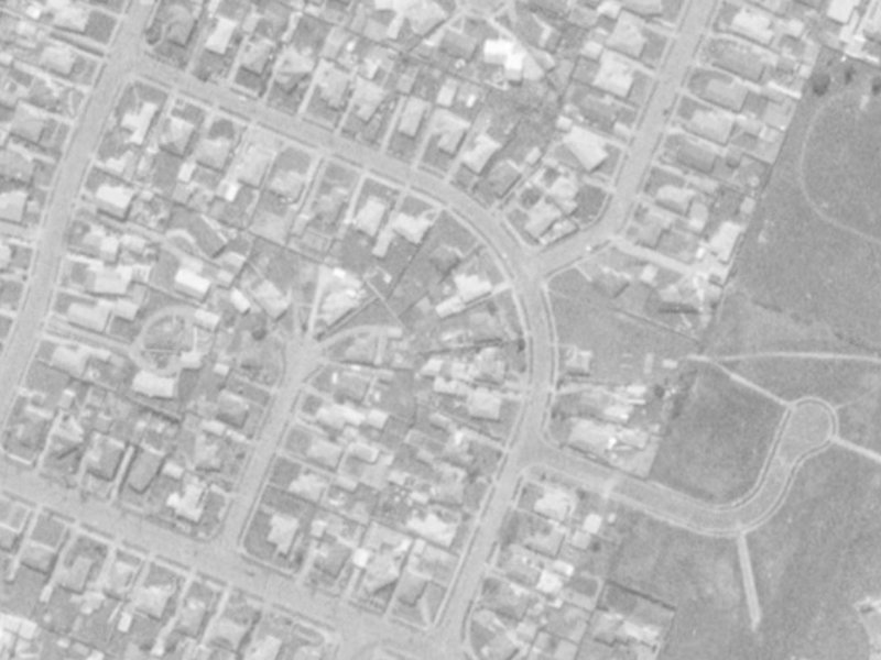 15A Pinehurst Crescent from the air, 1975-1979