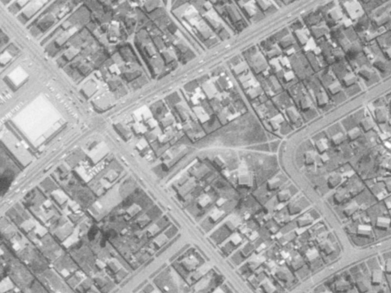 364 Pages Road from the air, 1975-1979