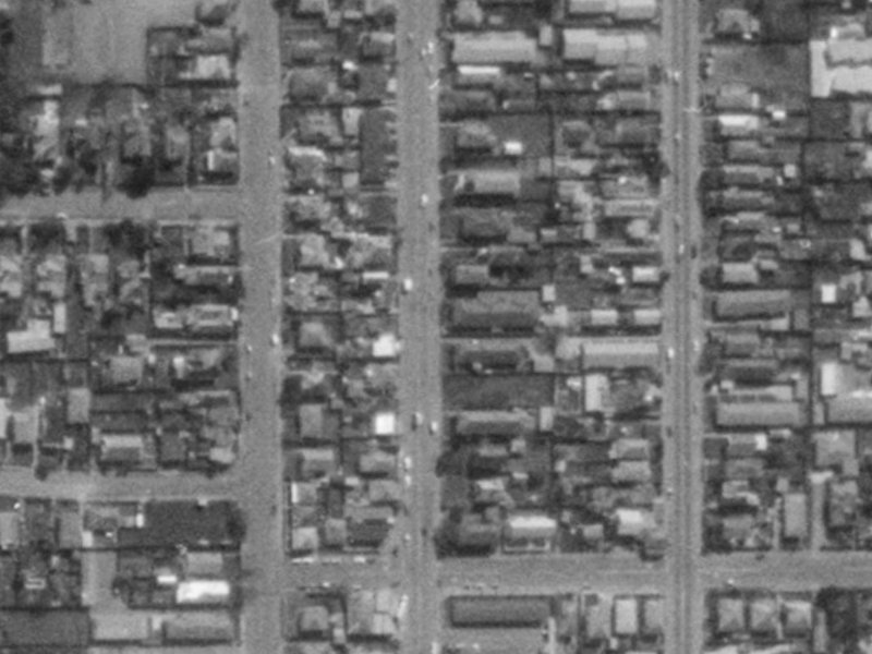 992B 992B from the air, 1975-1979