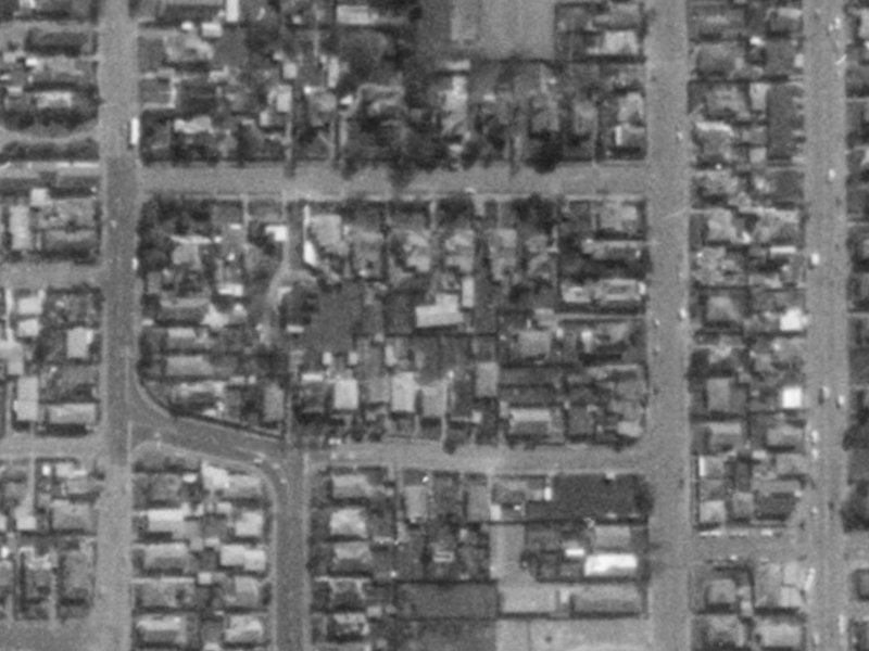 984-990 Colombo Street from the air, 1975-1979