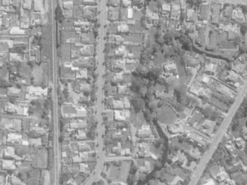 44 Clifford Avenue from the air, 1975-1979