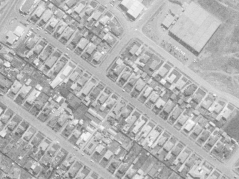 31 Bickerton Street from the air, 1975-1979