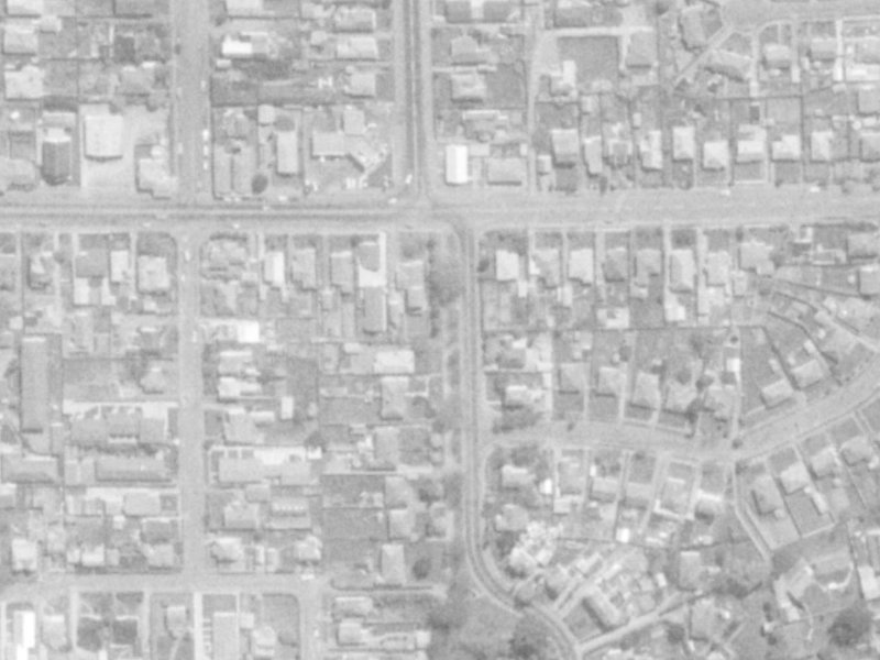 43 Evelyn Couzins Avenue from the air, 1975-1979