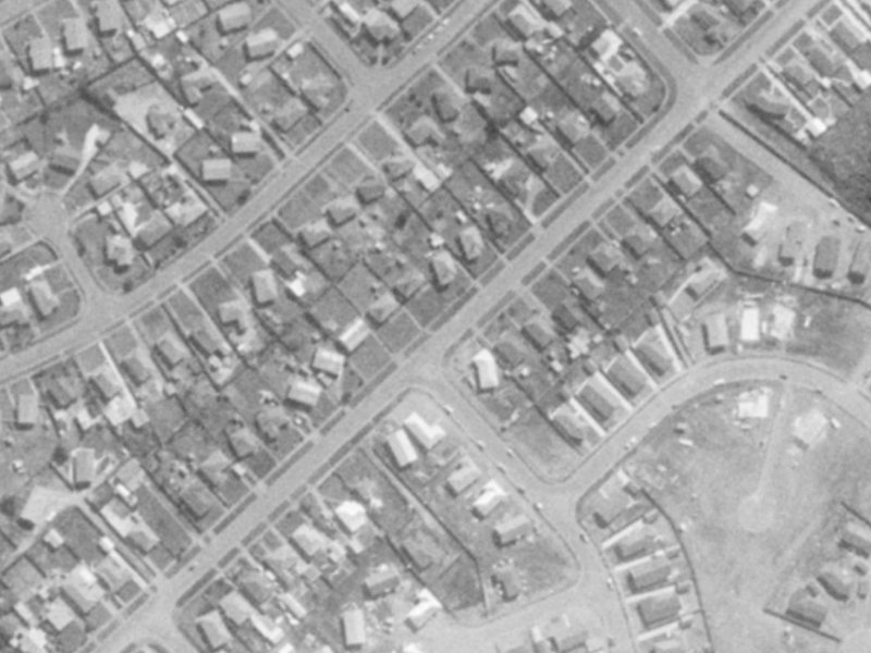99 Rowses Road from the air, 1975-1979