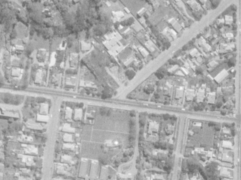 5 Snowdon Road from the air, 1975-1979