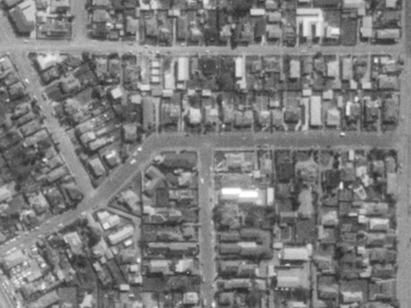 33 Stoneyhurst Street from the air, 1975-1979