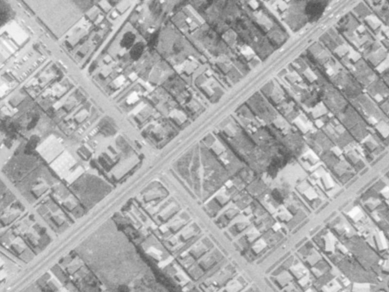 276 Pages Road from the air, 1975-1979