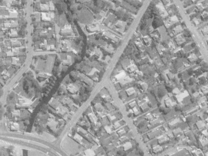 17 Wairarapa Terrace from the air, 1975-1979