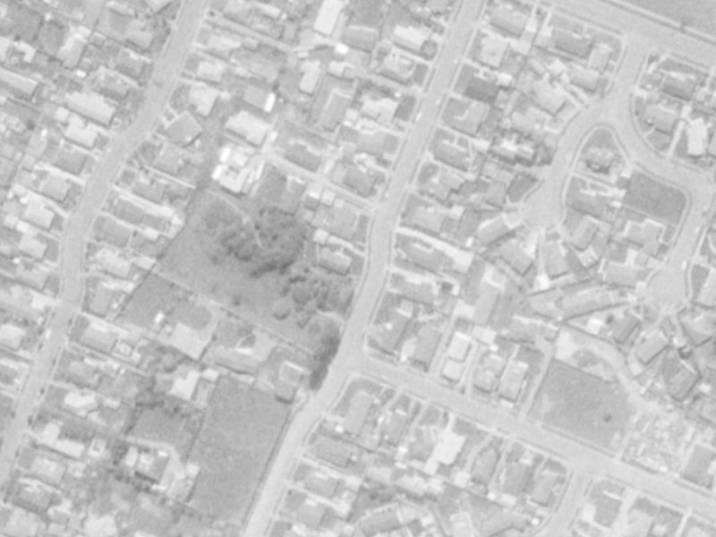 41 Glenharrow Avenue from the air, 1975-1979
