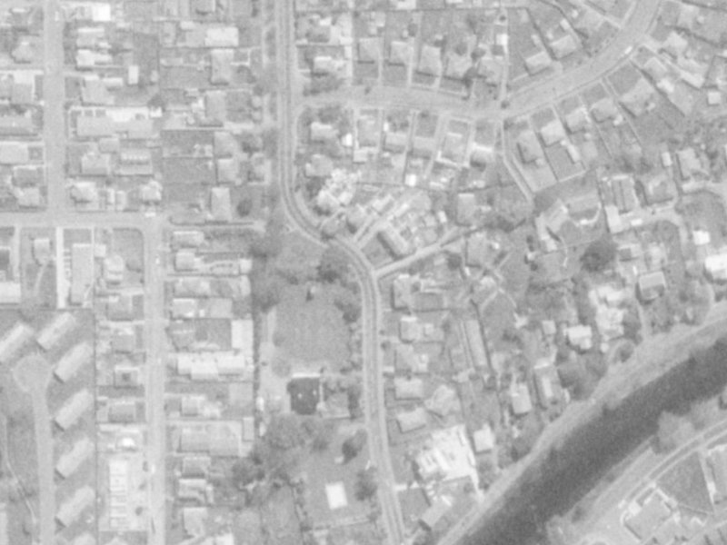 16 Eveleyn Couzins Avenue from the air, 1975-1979