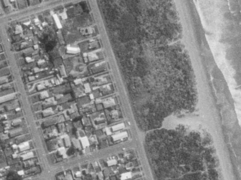 338 Marine Parade from the air, 1975-1979
