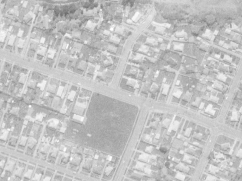 44 Staveley Street from the air, 1975-1979