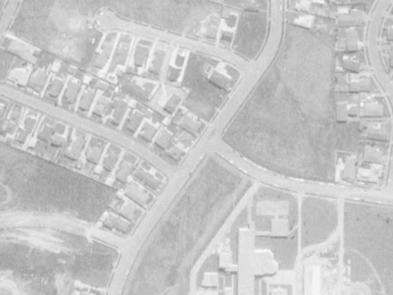 Solway Avenue from the air, 1975-1979