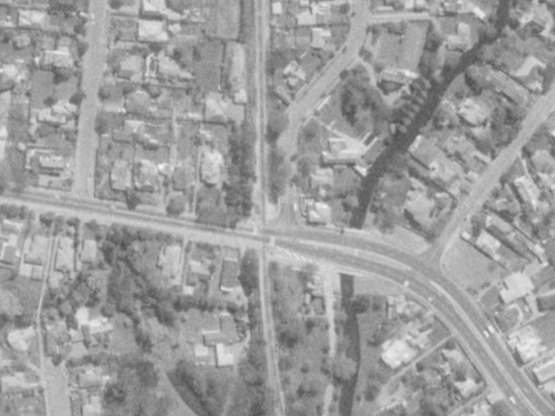 23 Clifford Avenue from the air, 1975-1979
