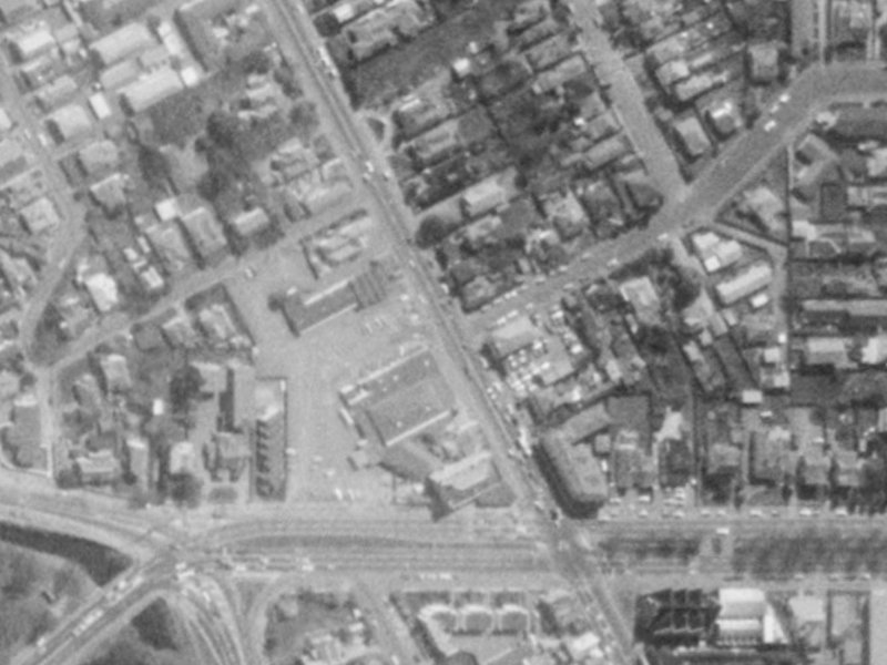 16 Papanui Road from the air, 1975-1979