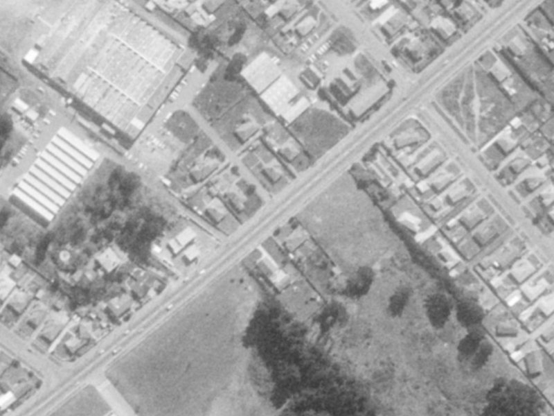 181 Pages Road from the air, 1975-1979
