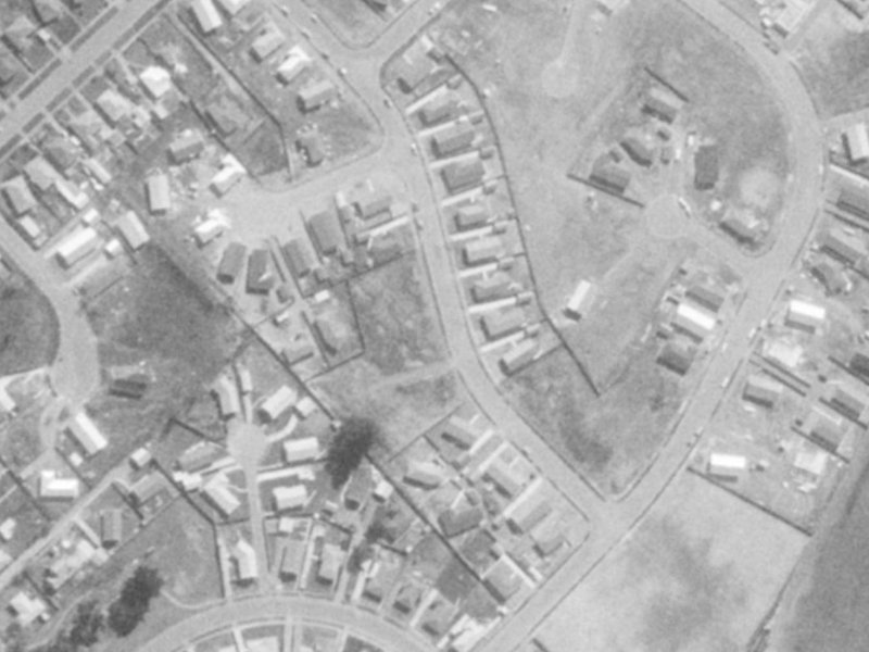 24 Guernsey Street from the air, 1975-1979