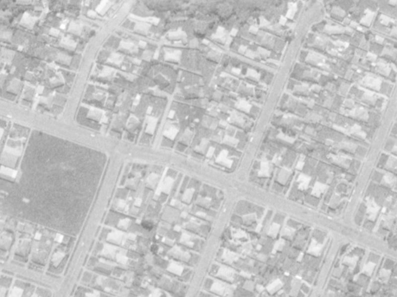 26 Staveley Street from the air, 1975-1979