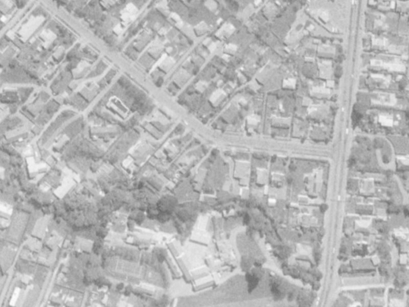 13 Hamilton Avenue from the air, 1975-1979