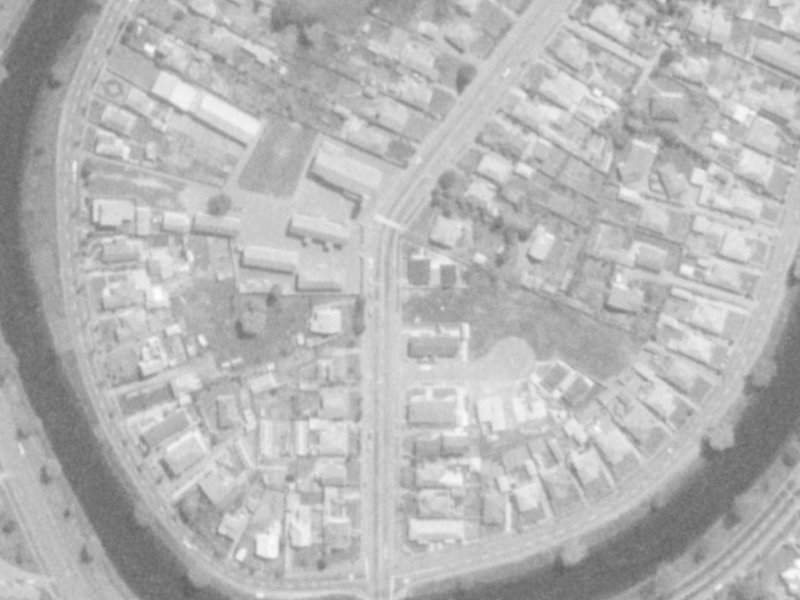 28 Gayhurst Road from the air, 1975-1979