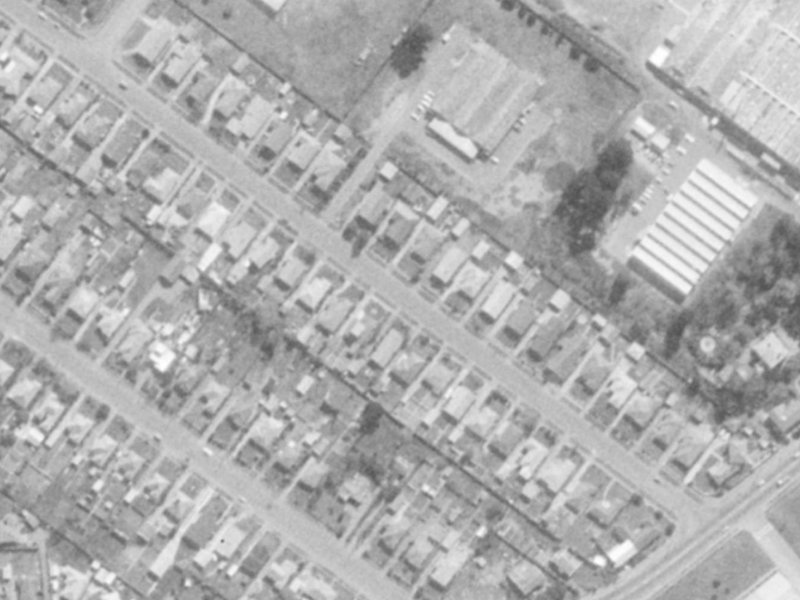 87 Bickerton Street from the air, 1975-1979