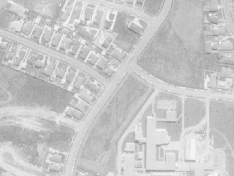 32 Solway Avenue from the air, 1975-1979