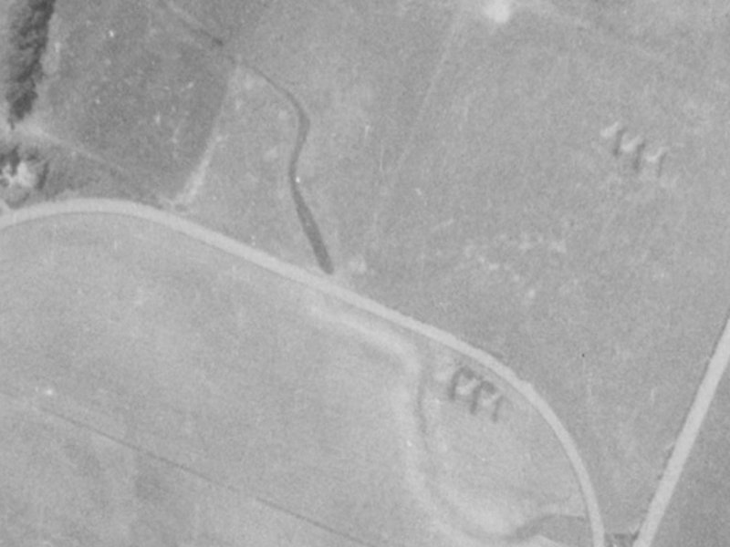 75 Sir John Mckenzie Drive from the air, 1975-1979