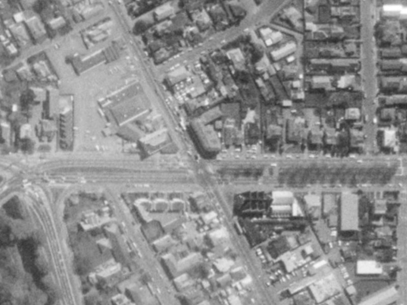 19/2 Papanui Road from the air, 1975-1979
