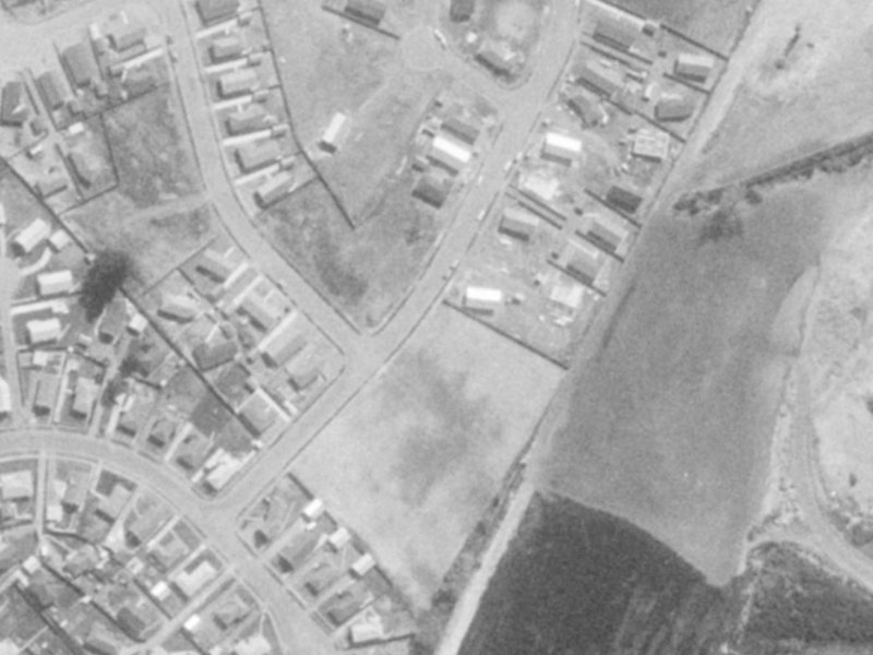 81 Saint Heliers Crescent from the air, 1975-1979