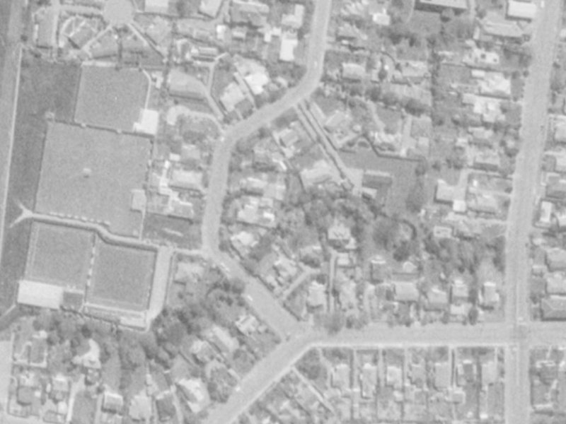 33 Makora Street from the air, 1975-1979
