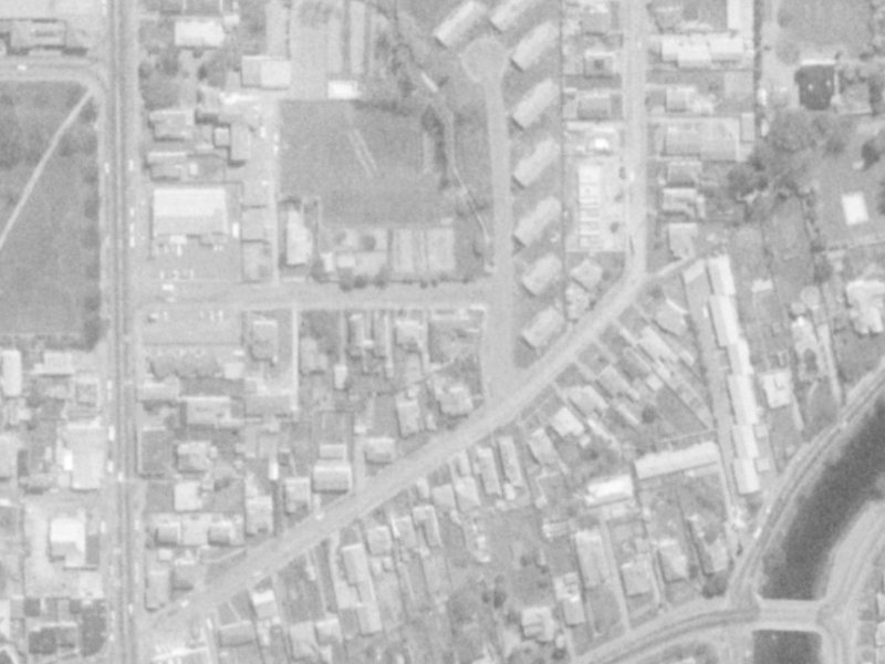 32 Warwick Street from the air, 1975-1979