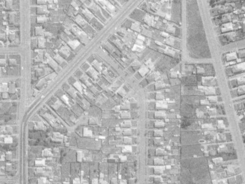 37 Pannell Avenue from the air, 1975-1979