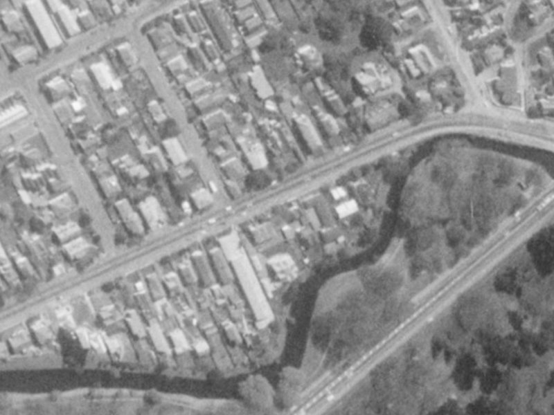 52 Carlton Mill Road from the air, 1975-1979