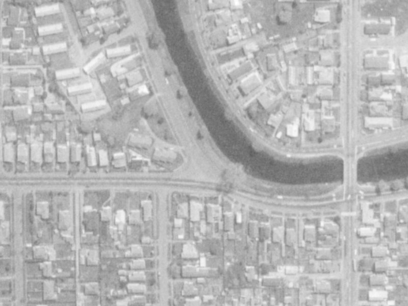 5 Dallington Terrace from the air, 1975-1979