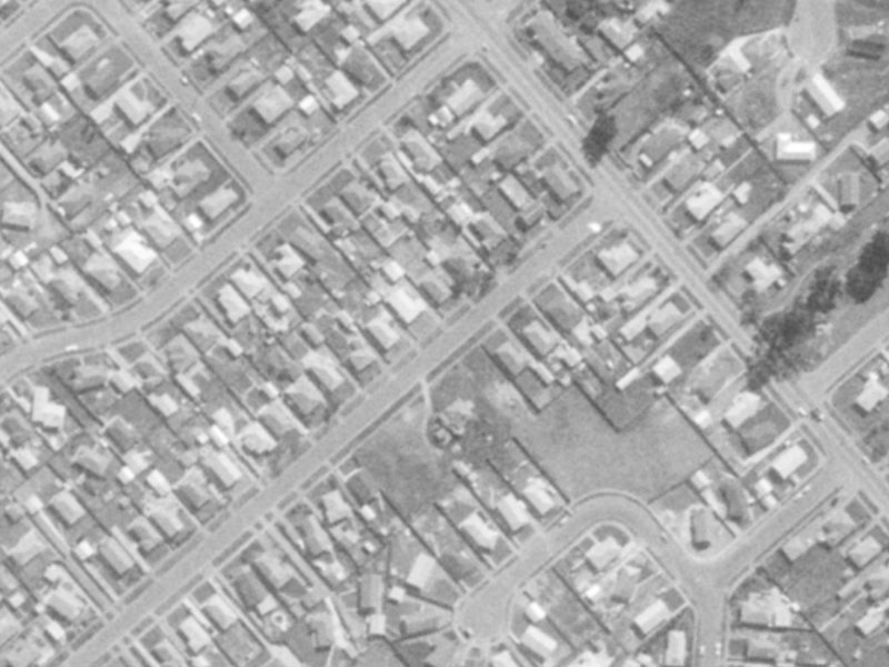 12 Carters Road from the air, 1975-1979