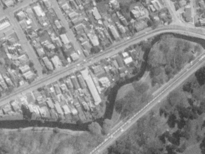 50H Carlton Mill Road from the air, 1975-1979